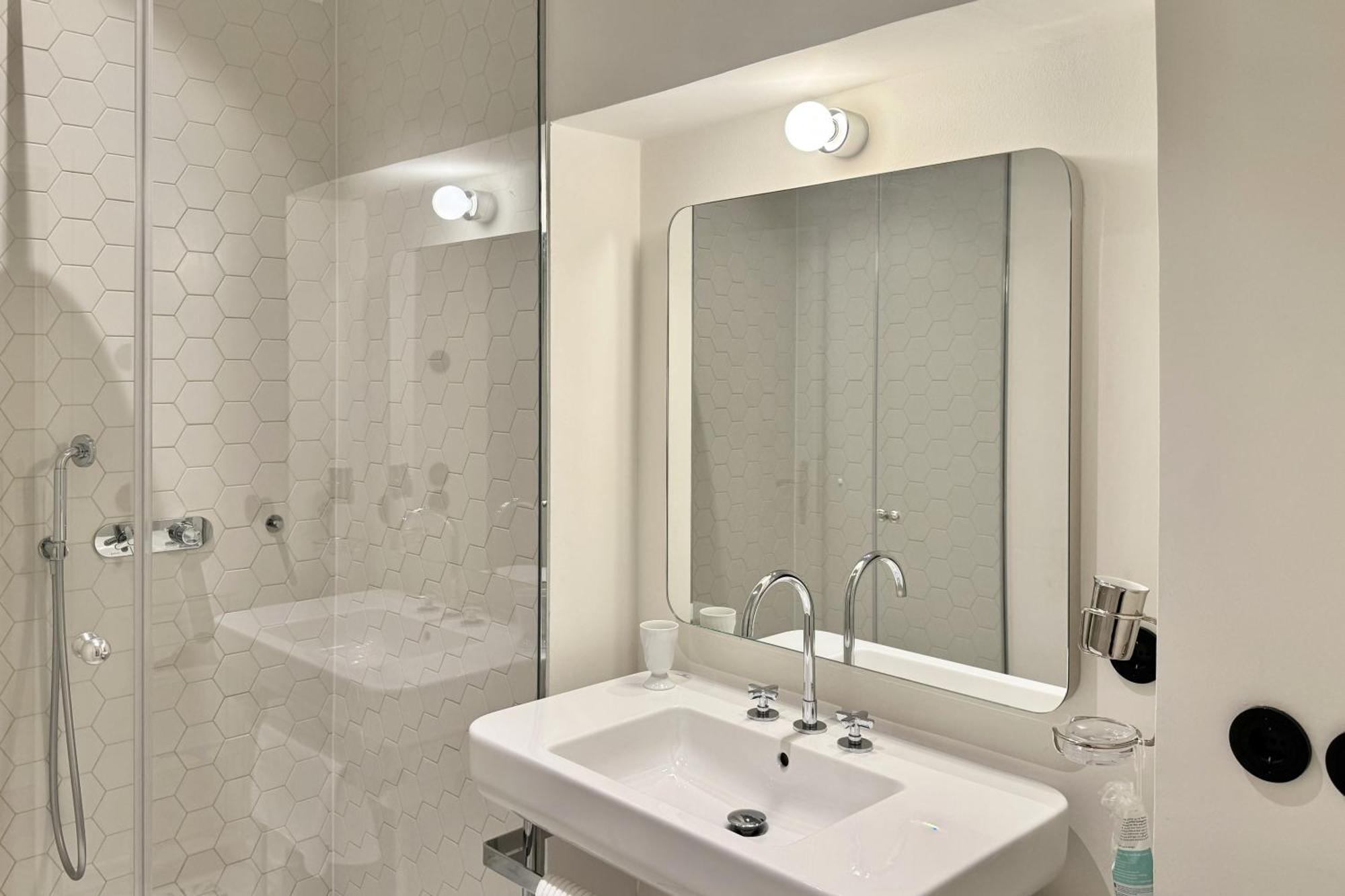 וינה Stunning Apartment In City Center מראה חיצוני תמונה